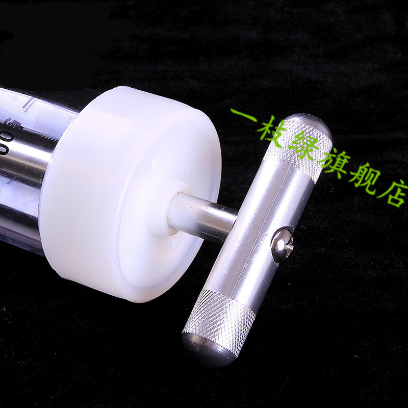 精準(zhǔn)繁育，高效養(yǎng)殖 注射器子宮清洗器在豬人工授精中的應(yīng)用與價(jià)值